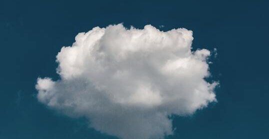 Wolke stellvertretend für IBM CloudBurst vs. IBM WebSphere CloudBurst